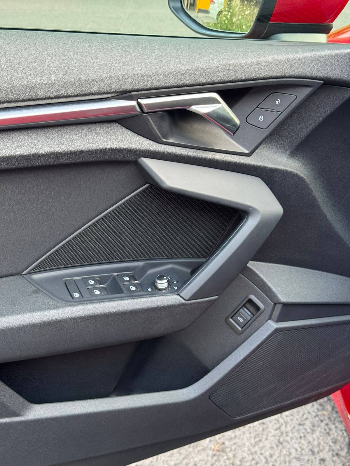 Imagen de WhatsApp 2025-10-07 a las 16.43.28_94c48c6e