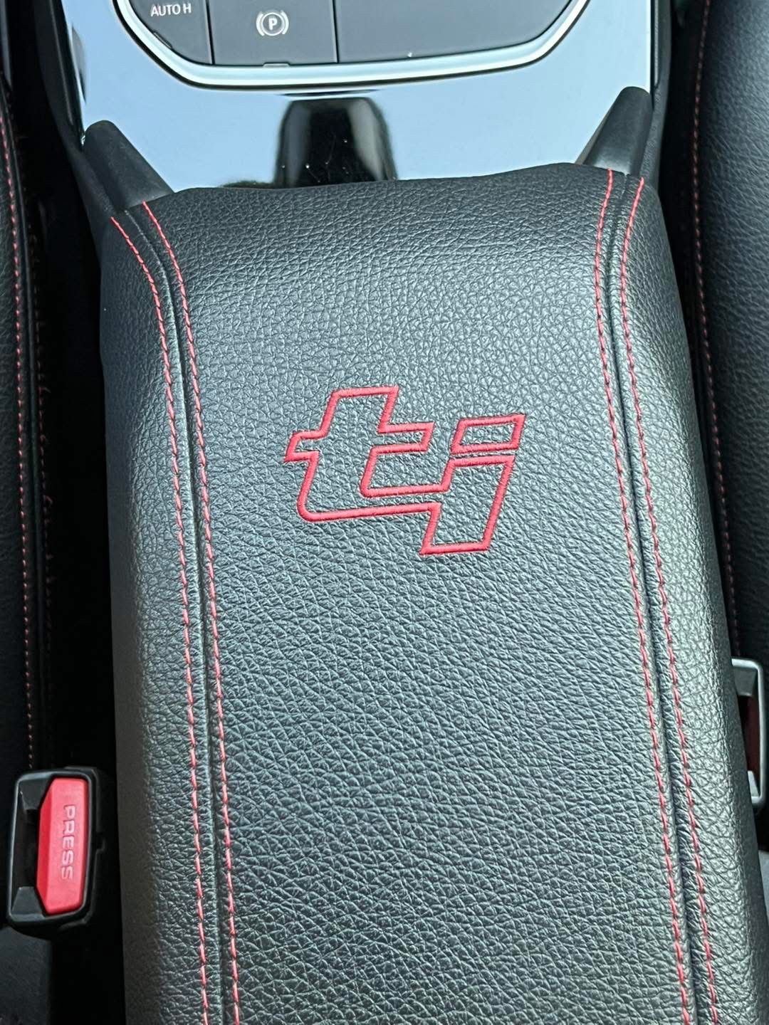 Imagen de WhatsApp 2025-11-12 a las 12.34.41_03fd7512